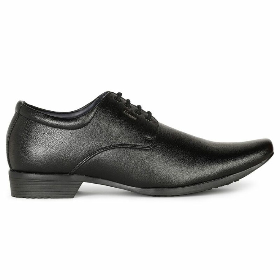 Formal Shoes * | Bata Black Lace-Up Formal Shoes For Men